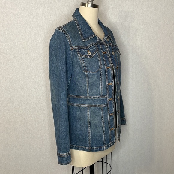 Style & Co. Jean jacket. Size S - Picture 4 of 10